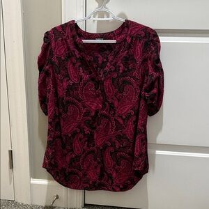 Women's Paisley Top - Black and Pink